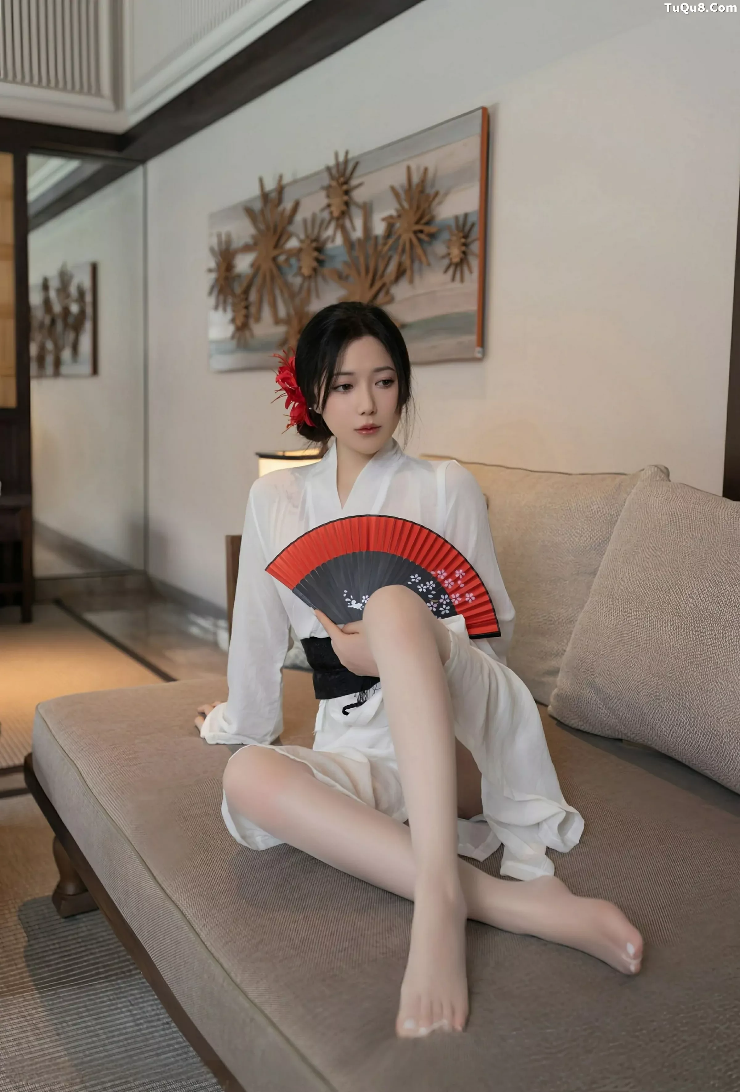 壁纸鱼子酱Fish白色服饰配  第20张